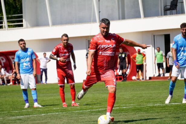 constantin budescu a debutat cu gol la noua sa echipa 68b2e1dc385c4