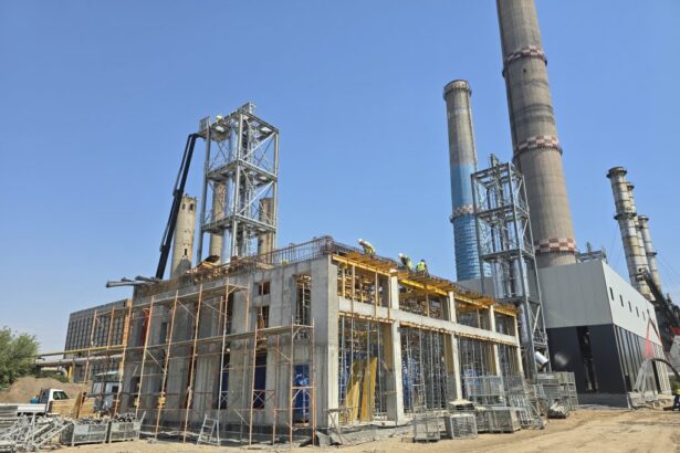 construirea unei centrale fotovoltaice care sa asigure o parte din necesarul energetic al noului cet ajunge la votul consilierilor 689a70b212843