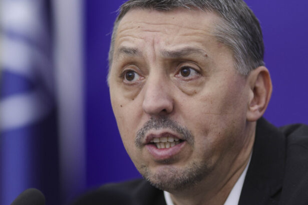 daniel david educatia si a facut datoria fata de tara nu mai e loc de alte masuri de austeritate in acest domeniu 68b1b497f36e1