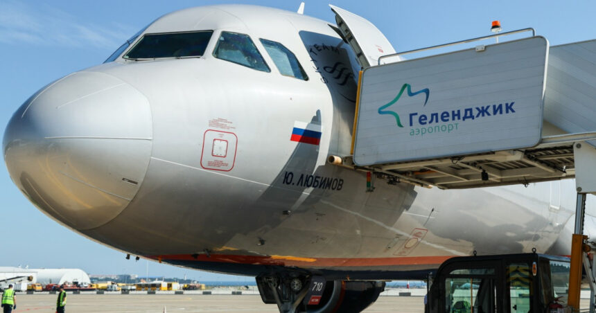 de ce nu mai reuseste rusia sa produca avioane comerciale si cum sunt afectate zborurile pe rutele interne 6895bddd5b4d7