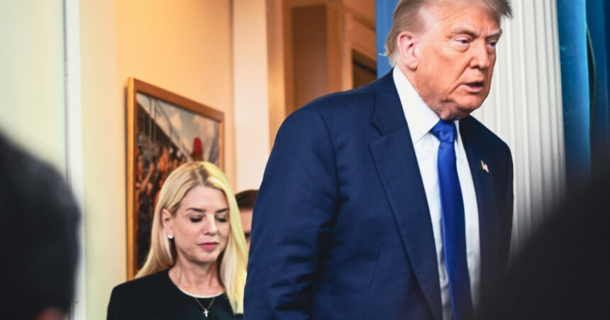 departamentul de justitie va ancheta o presupusa conspiratie anti trump in legatura cu amestecul rusesc in alegerile din 2016 6891b44266282
