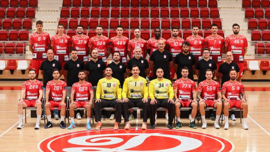 dinamo nu glumeste n a avut mila in primul meci din campionat cu u cluj liga zimbrilor se vede pe pro arena si voyo 68b1e12fb0831