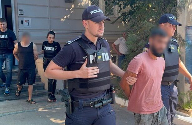 doi indivizi care au furat dintr un hotel din eforie depistati de politisti in doar 5 minute 68a709d879e5b