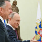 emisarul lui trump merge azi la moscova steve witkoff a avut mai multe intalniri cu putin 6892ee0c45deb