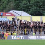 exclusiv bate vantul pe stadionul unei echipe de traditie din romania de doi ani n a mai jucat nicio echipa acolo 6898bfa265f79