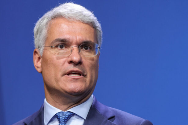 exclusiv dragos pislaru cresterea tva este o masura temporara daca remediem partea de colectare putem revizui 688d138285b8e