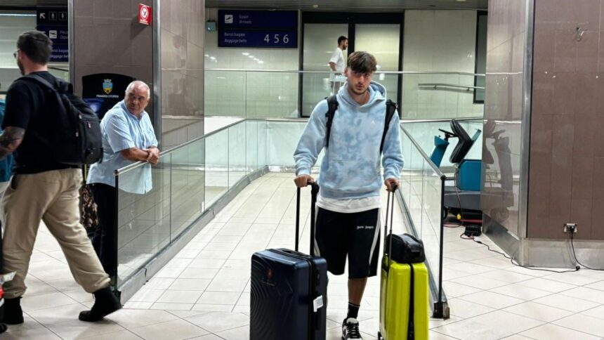 foto cum pregateste dinamo anuntul asteptat de fani 68b2a9a41a57b