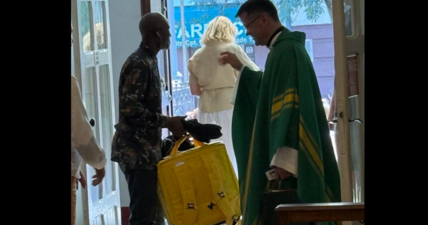 foto francisc dobos mesaj ironic dupa indemnul aur la refuzarea livratorilor straini un dac neaos din nigeria a venit sa se spovedeasca 68ab15479a1ca