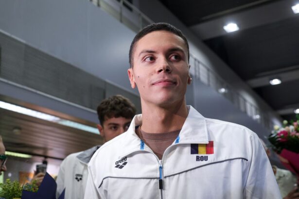 foto si video esti stelist sau dinamovist david popovici raspuns clar la revenirea in romania 688fc7e889590