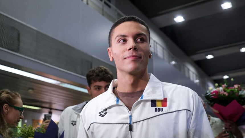 foto si video esti stelist sau dinamovist david popovici raspuns clar la revenirea in romania 688fc7e889590