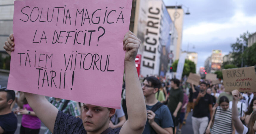 foto studentii ameninta cu noi proteste anul universitar nu poate incepe asa care sunt solicitarile lor 68ad92976c798
