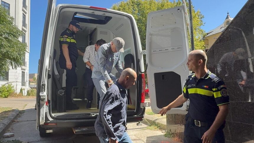 foto video arestatii din dosarul fabrica de mosteniri au ajuns la curtea de apel constanta 68b03a8055903