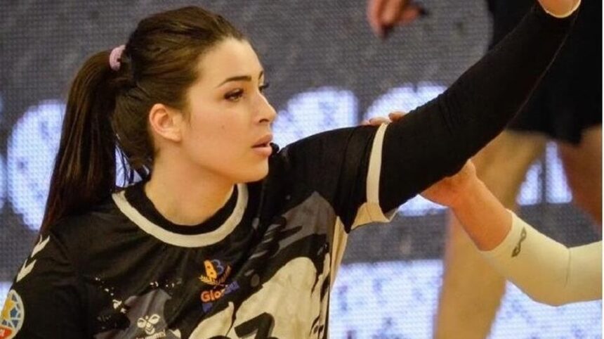 galerie foto transfer tare la rapid marija petrovic a semnat in giulesti 689348664a2a1