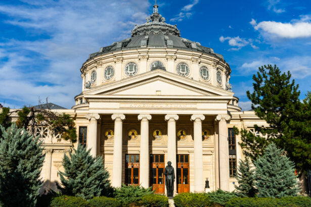 george enescu viata si capodoperele geniului muzicii romanesti a fost admis la conservatorul din viena la varsta de 7 ani 68aa9a243d711