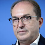 germania prelungeste controalele stricte la frontiera guvernul merz sub presiunea extremei drepte 6894ac95cdeef