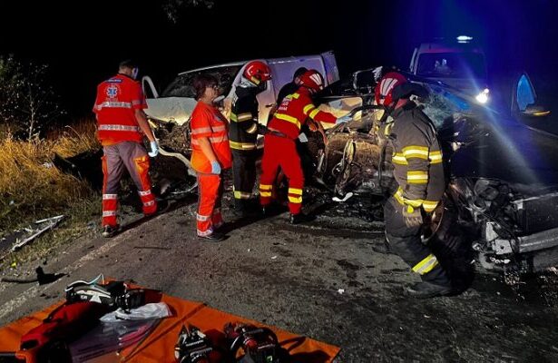 grav accident rutier in judetul tulcea un tanar a murit iar mai multe persoane au ajuns la spital 6899b71d3a5ab