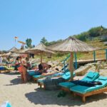 iata firmele reclamate ca functionau ilegal pe plaja tuzla activitatea economica era deja suspendata de anpc 6899f925603f6