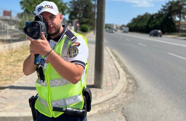 in luna iulie politistii constanteni au retinut peste 400 de permise de conducere 6890e276b9d0b