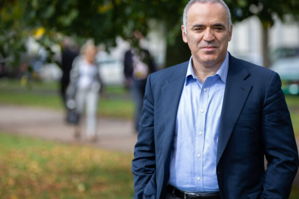 mesajul lui garry kasparov pentru cetatenii r moldova va puteti rupe definitiv de regimul fascist al lui putin 68aa9dad0bf4c