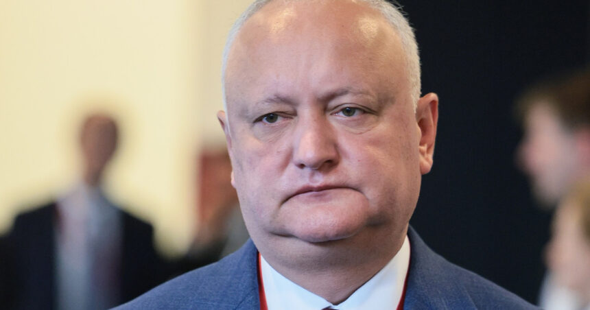 mitropolia kievului subordonata patriarhiei ruse dezminte pretinsa decorare a lui igor dodon 68ab3f5d4533a