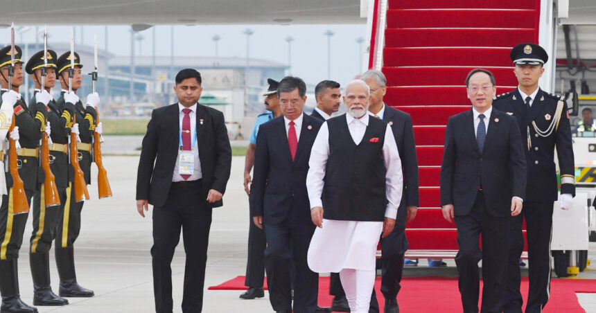 narendra modi premierul indiei a ajuns in china pentru un summit regional o premiera in ultimii 7 ani 68b309503065b