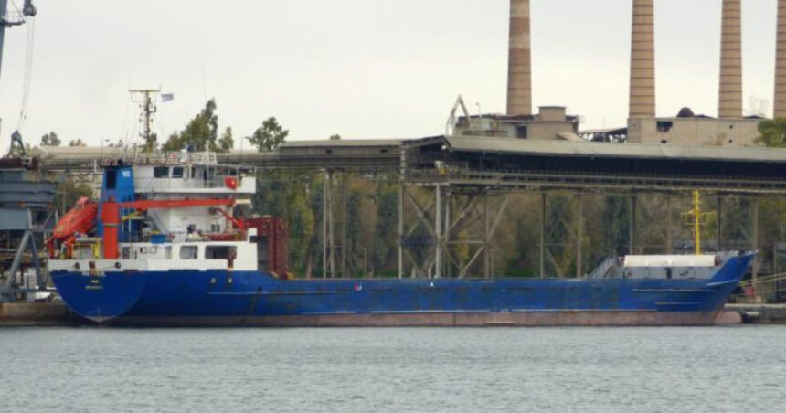 nava civila avariata in marea neagra langa odesa dupa ce a lovit un dispozitiv exploziv 68b47d55f1741