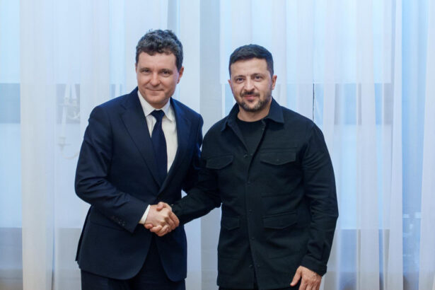 news alert nicusor dan a vorbit la telefon cu volodimir zelenski seful statului va merge la kiev in aceasta toamna 689b602f6d3e5