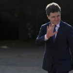 nicusor dan marele absent de la inmormantarea lui ion iliescu unde a fost presedintele in timpul funeraliilor 689473cd74f40