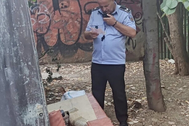 o bucuresteanca a aruncat din greseala un document la gunoi politistii l au gasit si au dat amenzi de 8 000 de lei 68947e567da2a