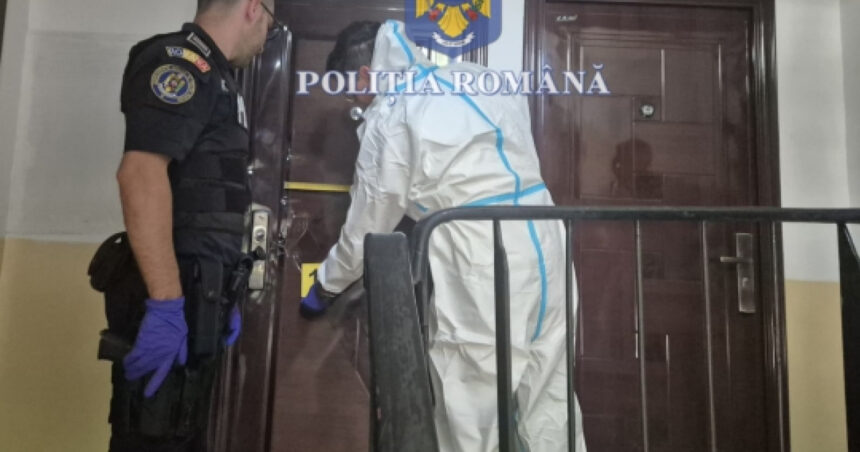 o femeie de 44 ani injunghiata mortal de sotul ei in craiova in fata fetitei lor barbatul a murit apoi dupa ce a sarit de la etaj 68a7285e6ef77