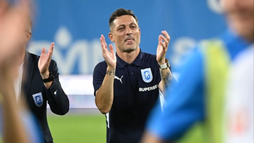 oficial a semnat cu universitatea craiova cu o zi inainte de meciul cu spartak trnava mult succes leule 6893335eb40a1