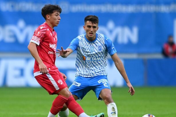 oficial al patrulea fotbalist roman la gyor prezentare spectaculoasa 688f29b318e40