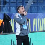 oficial jucatorul plecat de la fcsb prezentat la uta arad mihalcea si a primit favoritul 6890d332b64d8