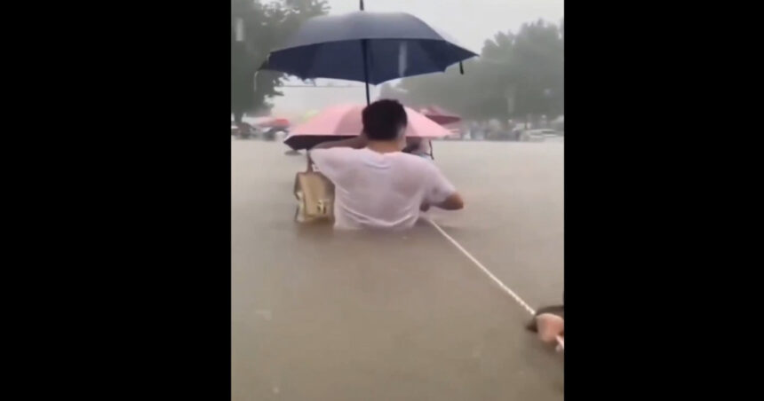 ordinul lui xi jinping dupa ce 10 oameni au murit in urma unor inundatii istorice in china 689615fe44f5c