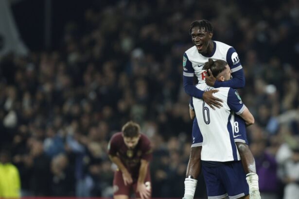 out de la tottenham dragusin isi ia adio de la un coleg 100 confirmat 68aeb197d0bd1