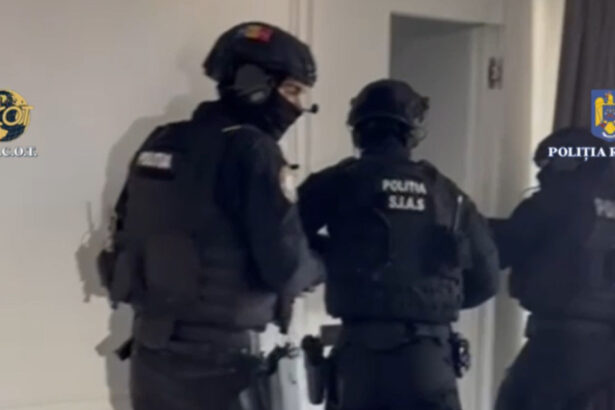 politist de penitenciar arestat pentru ca dadea traficantilor de droguri informatii din dosare diicot 68a82c05f1937