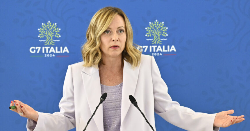 premierul italian giorgia meloni tinta unui site pentru adulti fotografii trucate cu femei celebre publicate online 68b1603f2d9e7