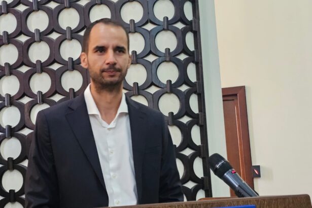 proiectul prin care se dorea micsorarea indemnizatiile directorilor societatilor din subordinea consiliului local constanta nu a trecut de votul consilierilor 68b0b78bd8556
