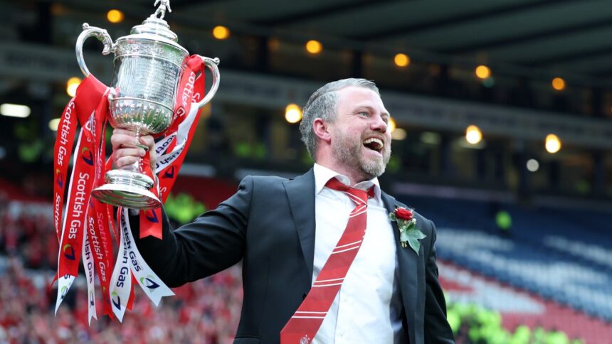 reactia antrenorului de la aberdeen dupa ce a vazut fcsb drita 3 2 6896ef8912bb4