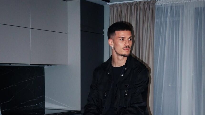 reactia italienilor dupa ce au aflat ca dennis man pleaca de la parma 68963fde4e38c