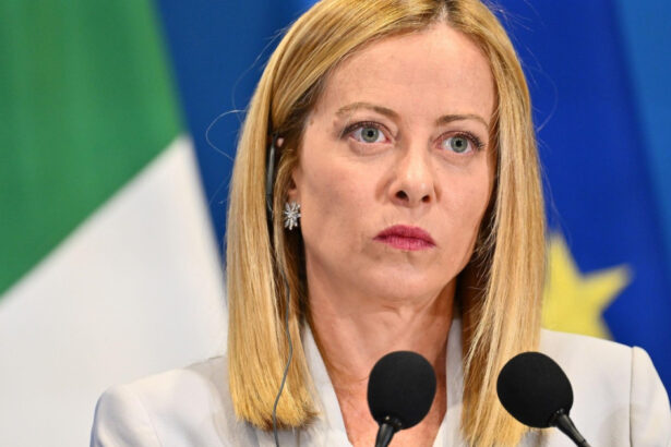 reactie furioasa a giorgiei meloni dupa ce poze trucate cu ea au aparut pe un site pentru adulti sunt dezgustata 68b2199c3f877