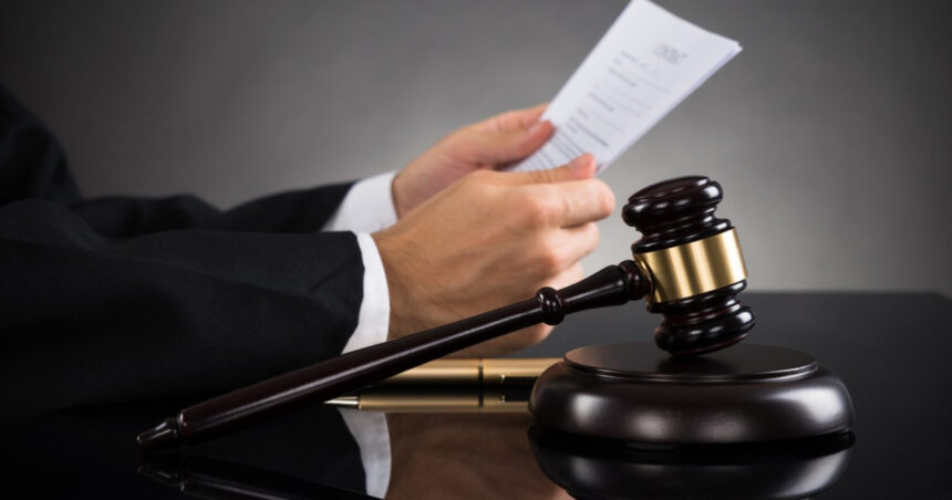 reactie nervoasa a unui fost ministru al justitiei fata de protestul magistratilor depaseste limita legii 68adf7c9000fd