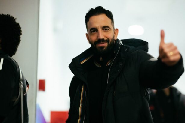 ruben amorim vrea sa fie noul sir alex ferguson 20 de ani vreau sa stau la united premier league se vede pe voyo 688f81b8272f3