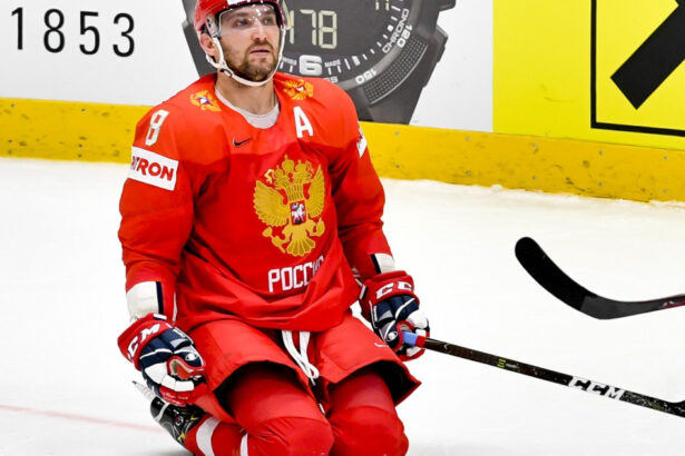 rusia i a blocat conturile golgheterului istoric al nhl bun prieten cu vladimir putin 689b2e35788ab