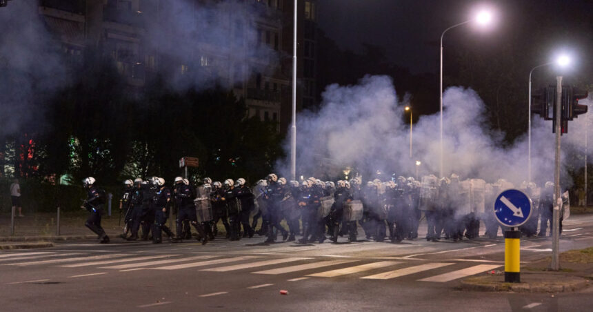 serbia zguduita de proteste masive recomandarile mae pentru romanii aflati in zona 68a5d398eed34