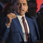 simion dupa ce grindeanu a refuzat o alianta cu aur raspuns jignitor vrea sa se sinucida politic proteste la sediile psd 68acbd690771c