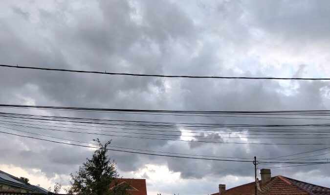 sunt asteptate ploi vijelii si descarcari electrice in dobrogea 68a8b28fc3c0c
