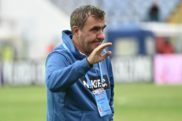 surpriza la debutul ligii a v a gica hagi da lovitura de start la sacele 68b40db33e45f