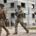 tara din ue in care cetatenii se inghesuie sa se inscrie in armata desi serviciul militar nu e obligatoriu cat castiga dupa instruire 68b18db9307c9