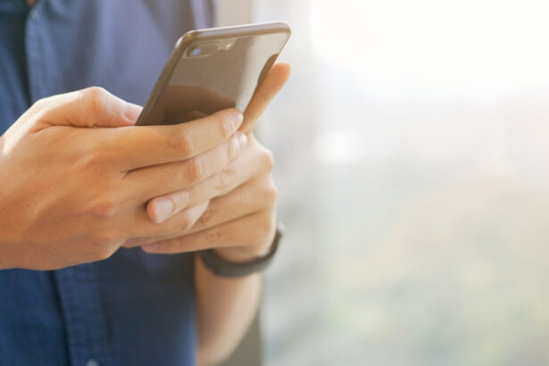telefoanele vandute in rusia din septembrie vor avea instalata obligatoriu o aplicatie de mesagerie controlata de guvern 68a6f9fdbbf2f